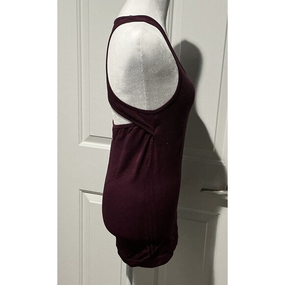 Gymshark Tank Top Seamless Athletic Racerback Cutout Workout Gym Women’s Small - Picture 7 of 9